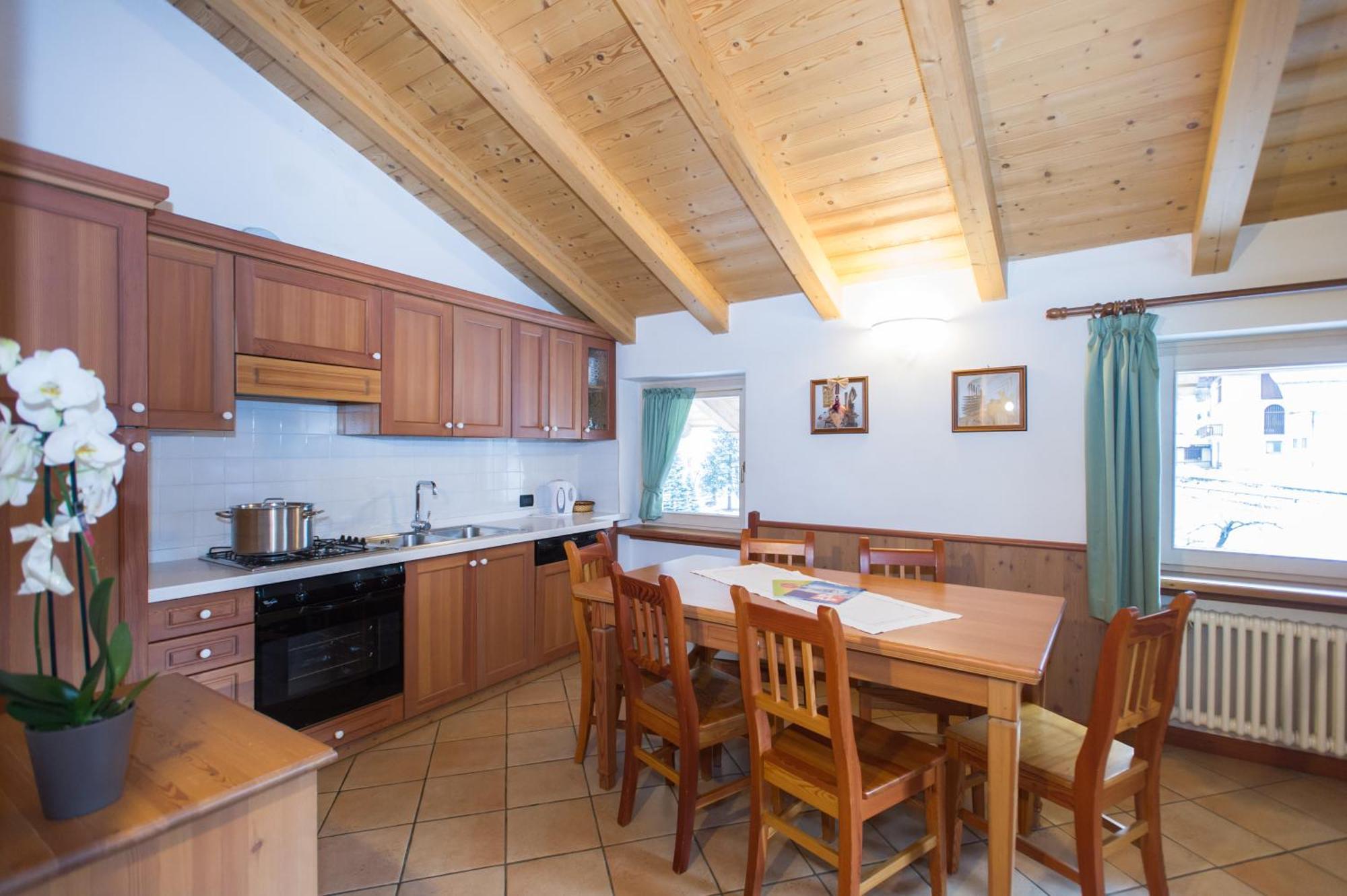Casa Tomaselli Aparthotel Pellizzano Ngoại thất bức ảnh