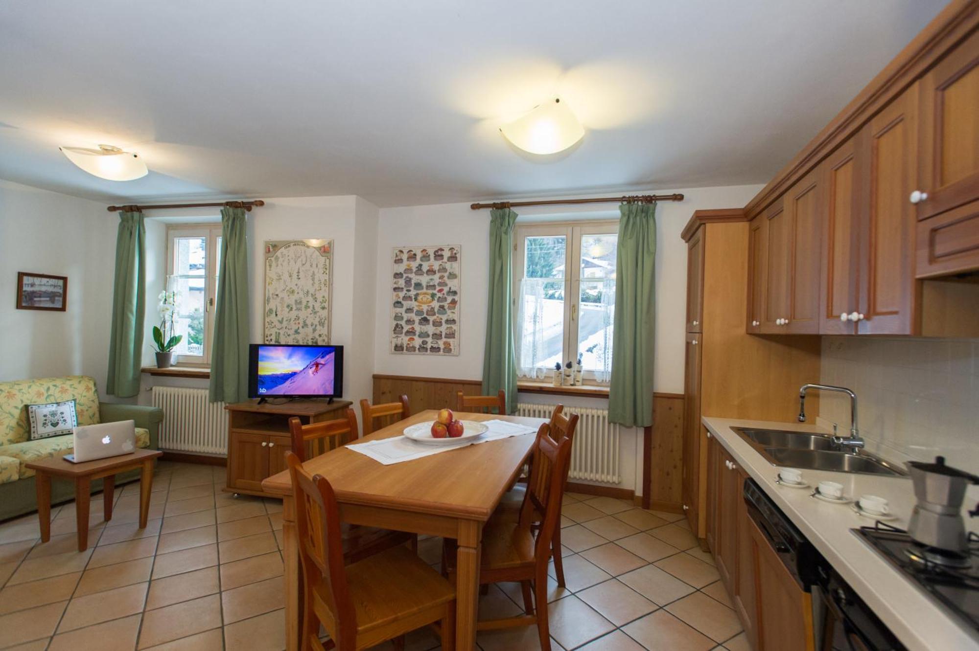 Casa Tomaselli Aparthotel Pellizzano Ngoại thất bức ảnh