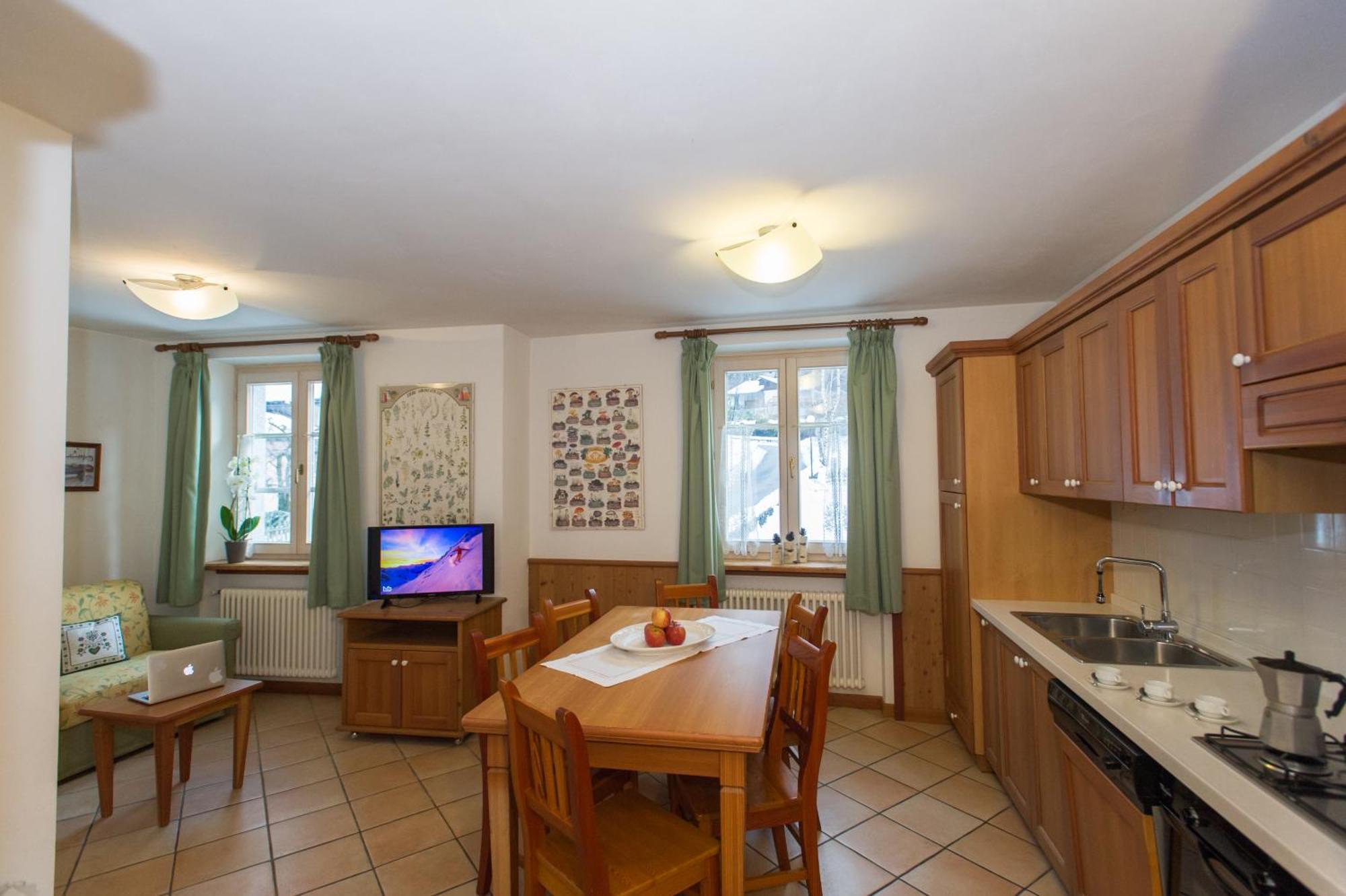 Casa Tomaselli Aparthotel Pellizzano Ngoại thất bức ảnh